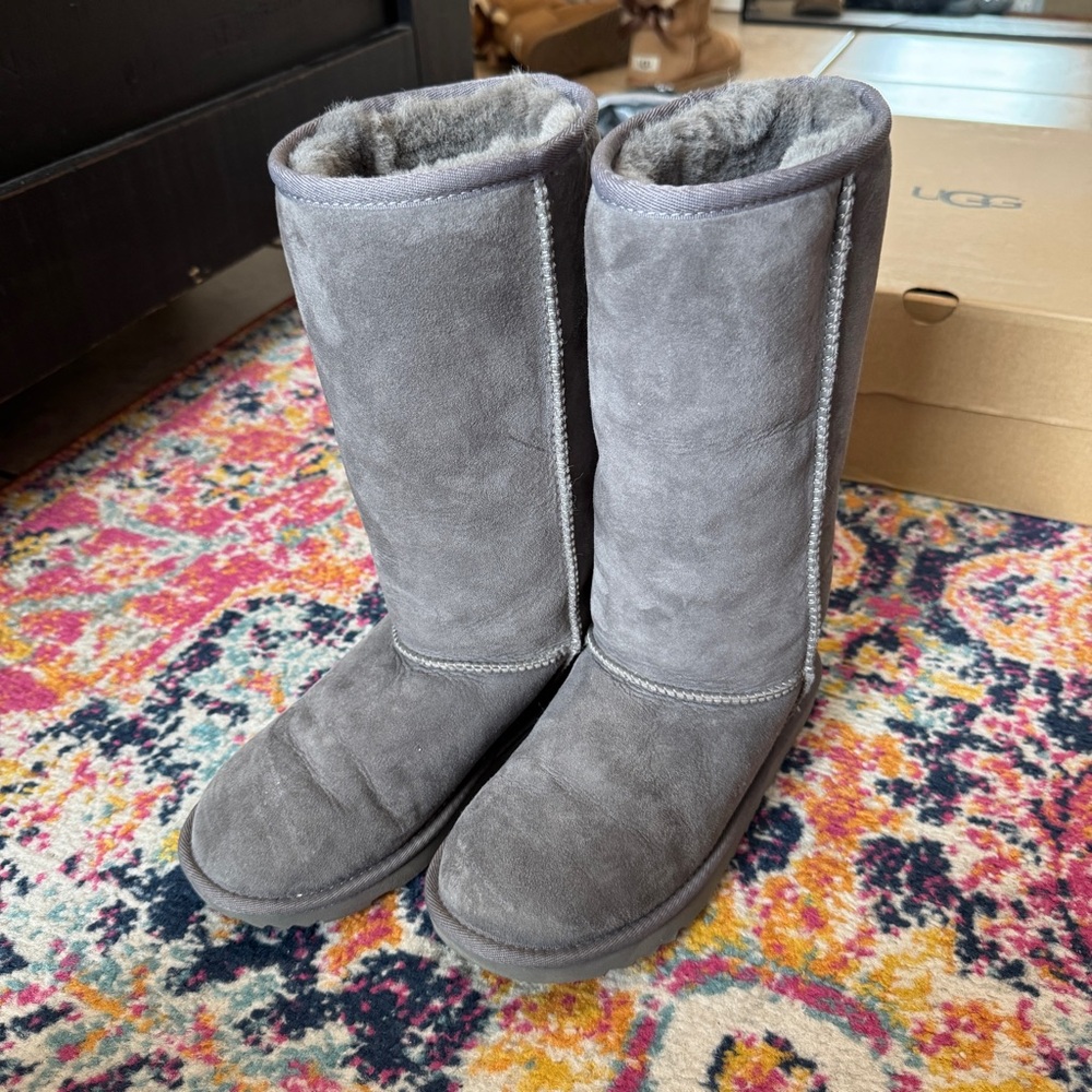 gray tall ugg boots